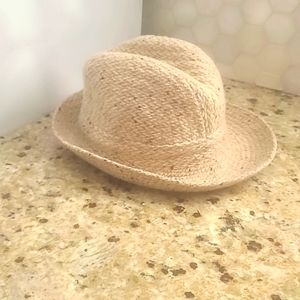 Tara Irish handwoven tweed hat. Gently worn. Made in Ireland. Size S